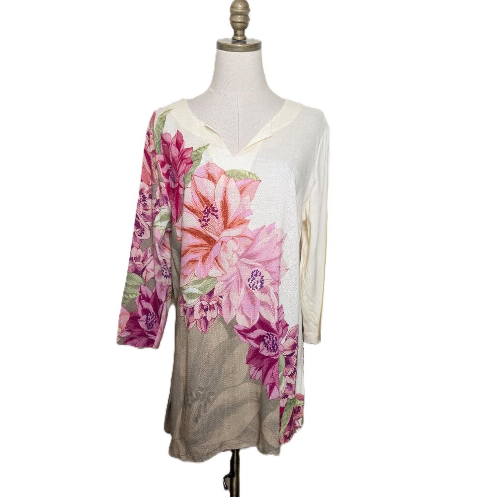 Soft Surroundings Floral V-Neck Tunic Size PL Vibrant Floral Pattern 3/4 Sleeve